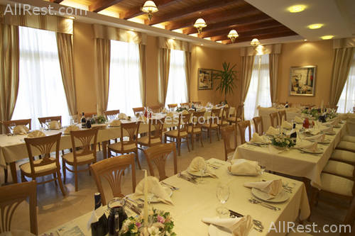 Spongiola Hotel 24